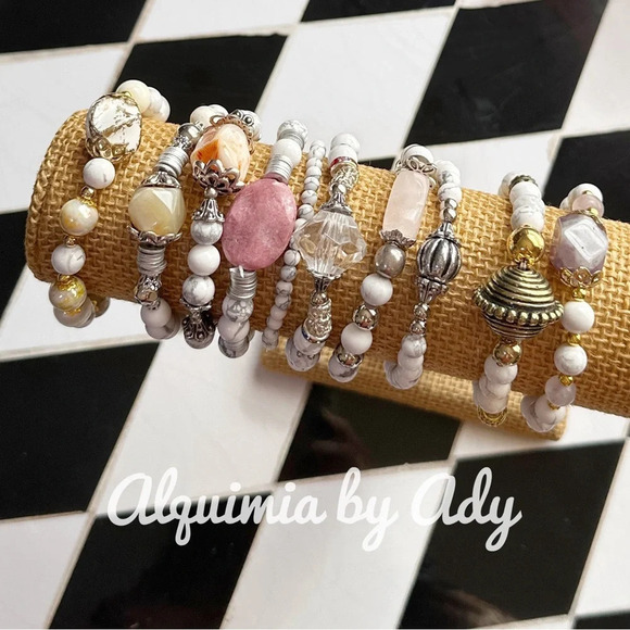 Alquimia White and Silver Bracelet - Picture 2 of 3